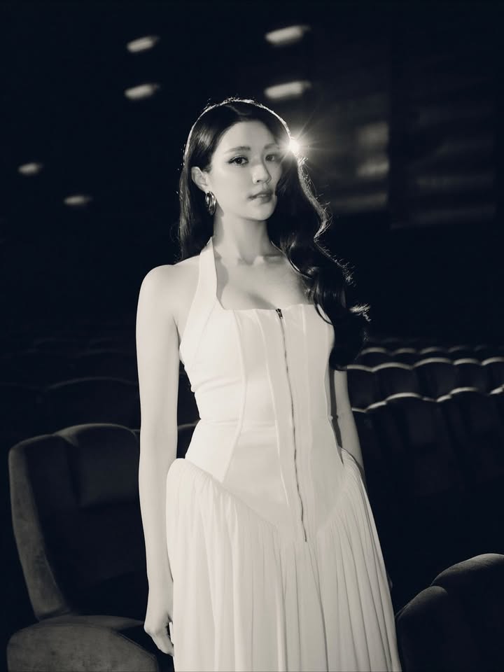 จินนี่ - ณัฐณิชา ประทีปนาฏศิริ