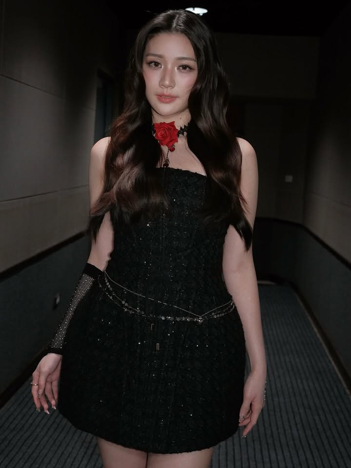 จินนี่ - ณัฐณิชา ประทีปนาฏศิริ