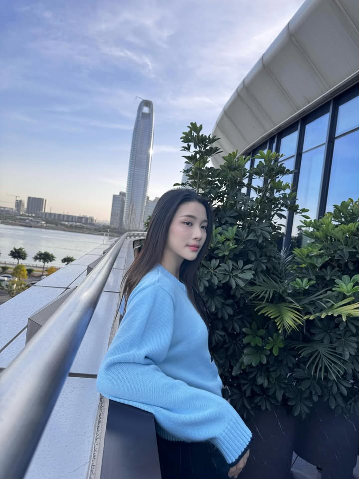 จินนี่ - ณัฐณิชา ประทีปนาฏศิริ