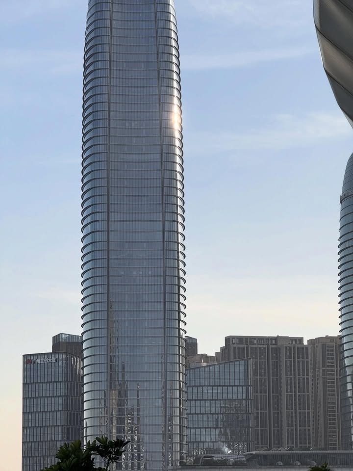 จินนี่ - ณัฐณิชา ประทีปนาฏศิริ