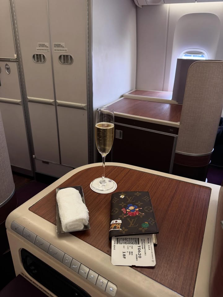 จินนี่ - ณัฐณิชา ประทีปนาฏศิริ