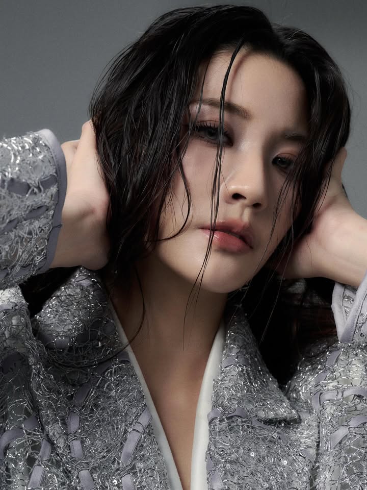 จินนี่ - ณัฐณิชา ประทีปนาฏศิริ