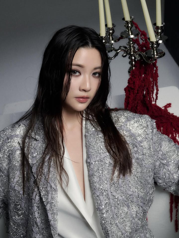 จินนี่ - ณัฐณิชา ประทีปนาฏศิริ