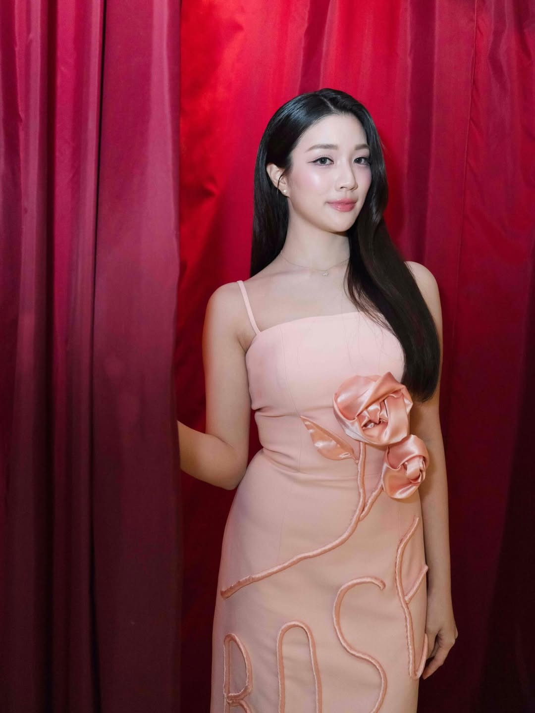 จินนี่ - ณัฐณิชา ประทีปนาฏศิริ