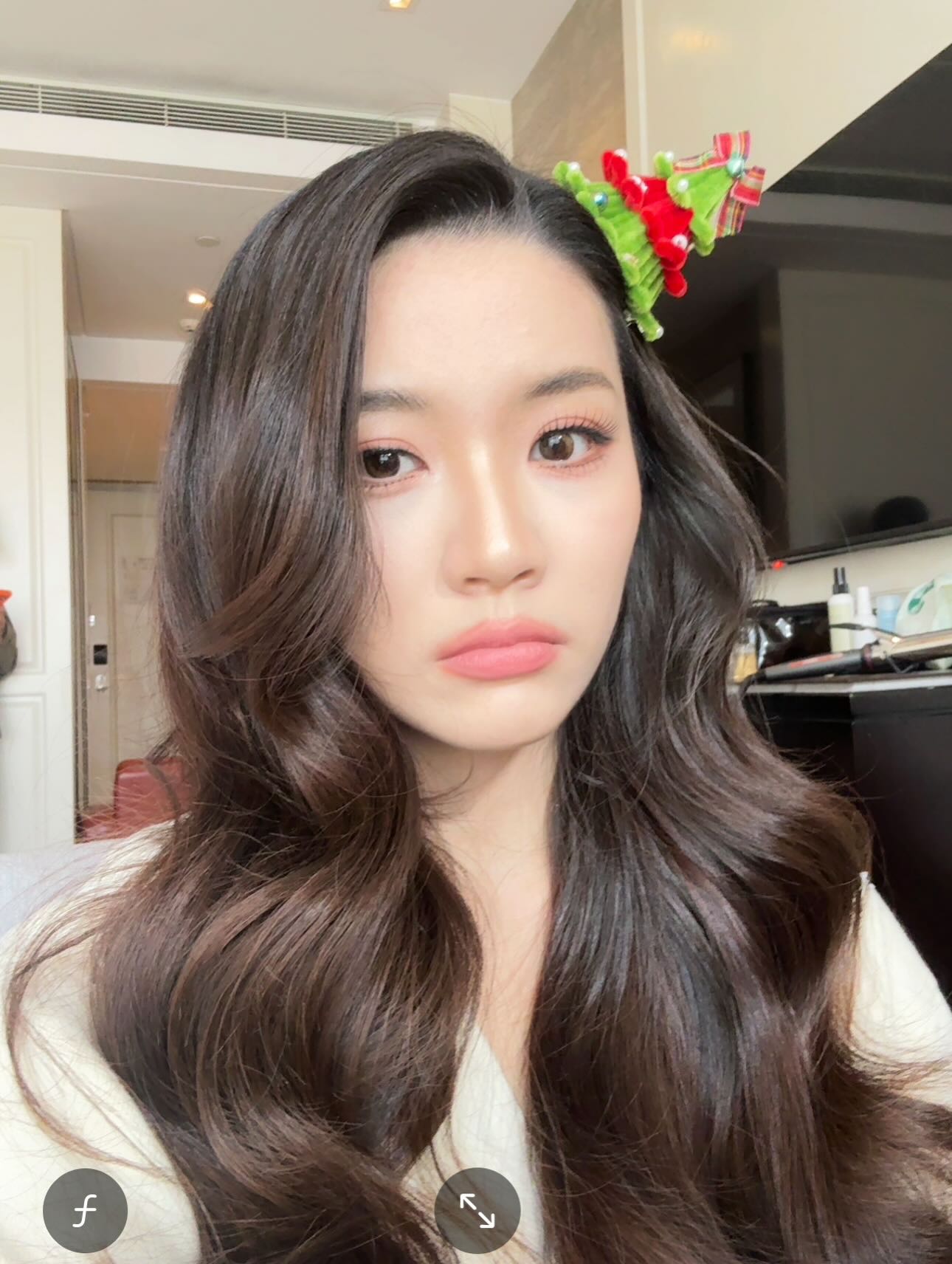 จินนี่ - ณัฐณิชา ประทีปนาฏศิริ