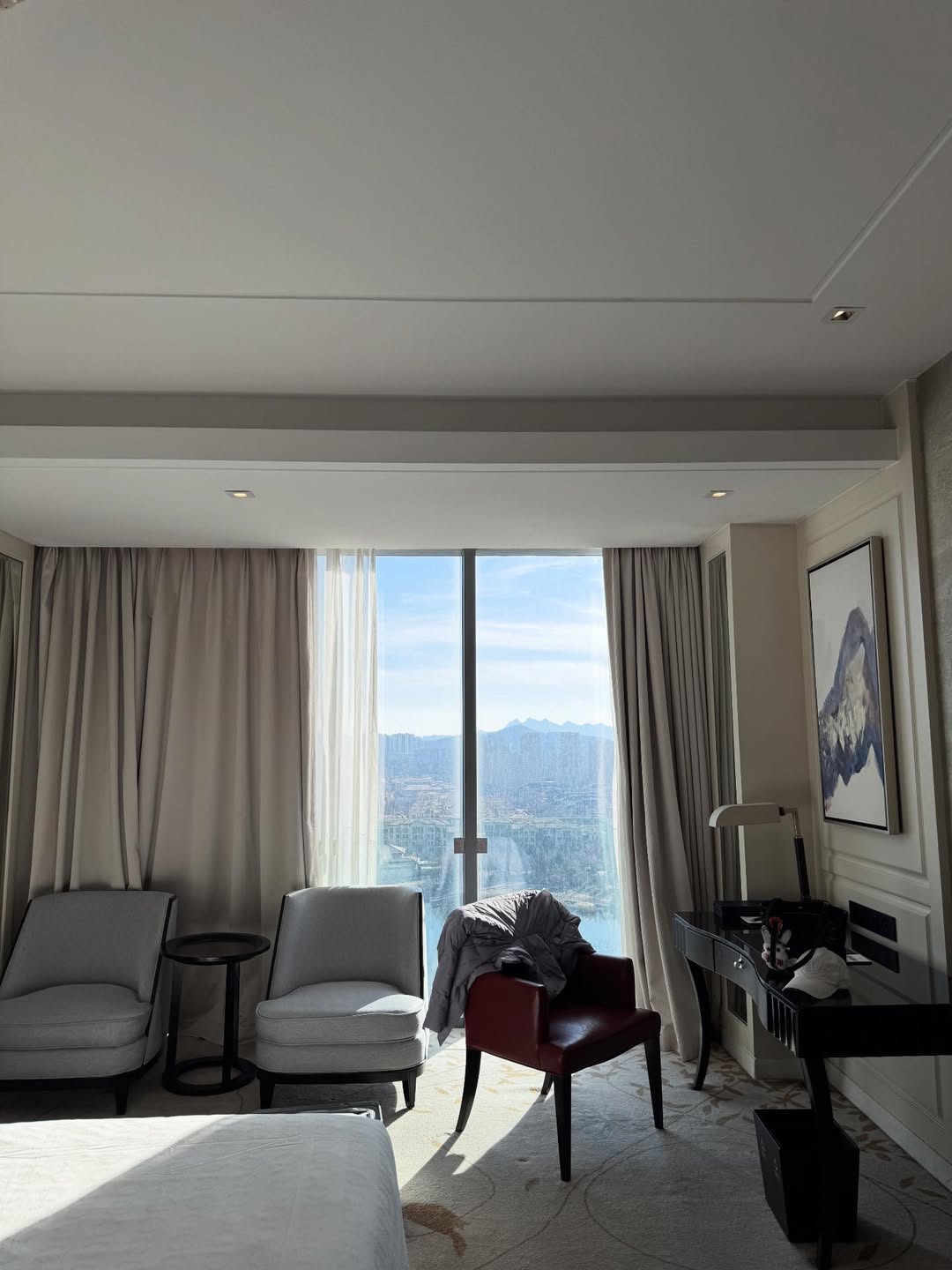 จินนี่ - ณัฐณิชา ประทีปนาฏศิริ