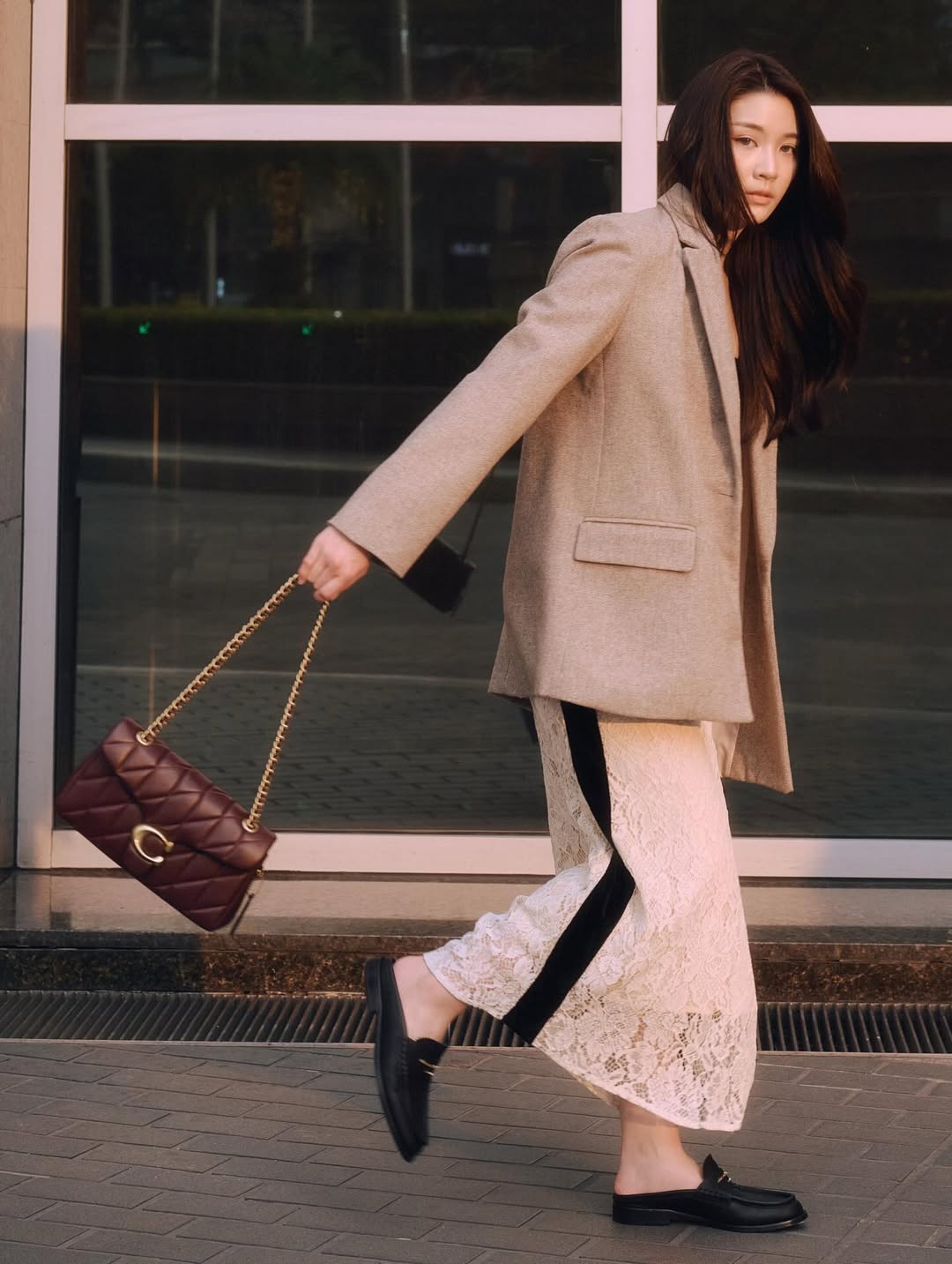 จินนี่ - ณัฐณิชา ประทีปนาฏศิริ