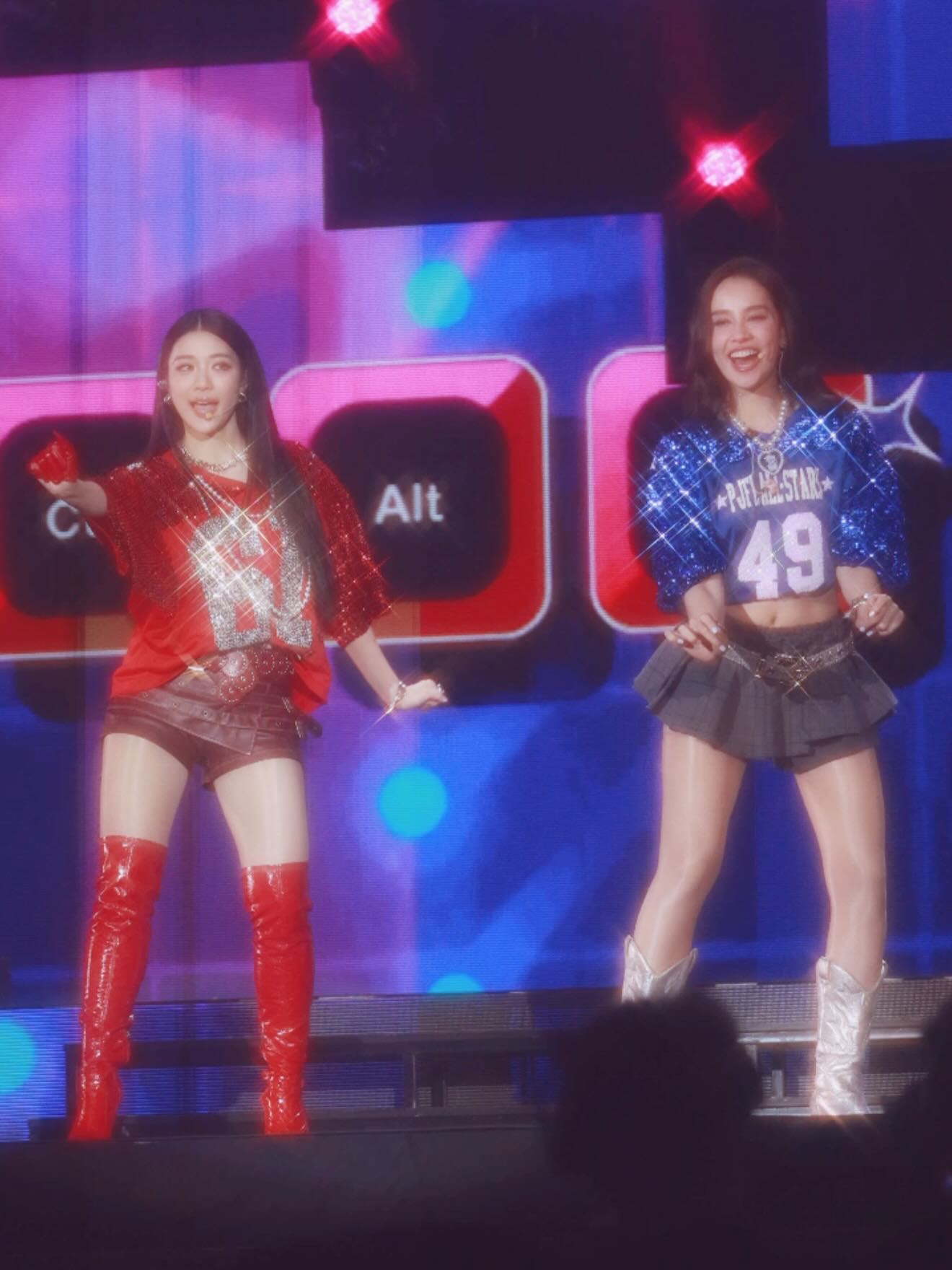 จินนี่ - ณัฐณิชา ประทีปนาฏศิริ