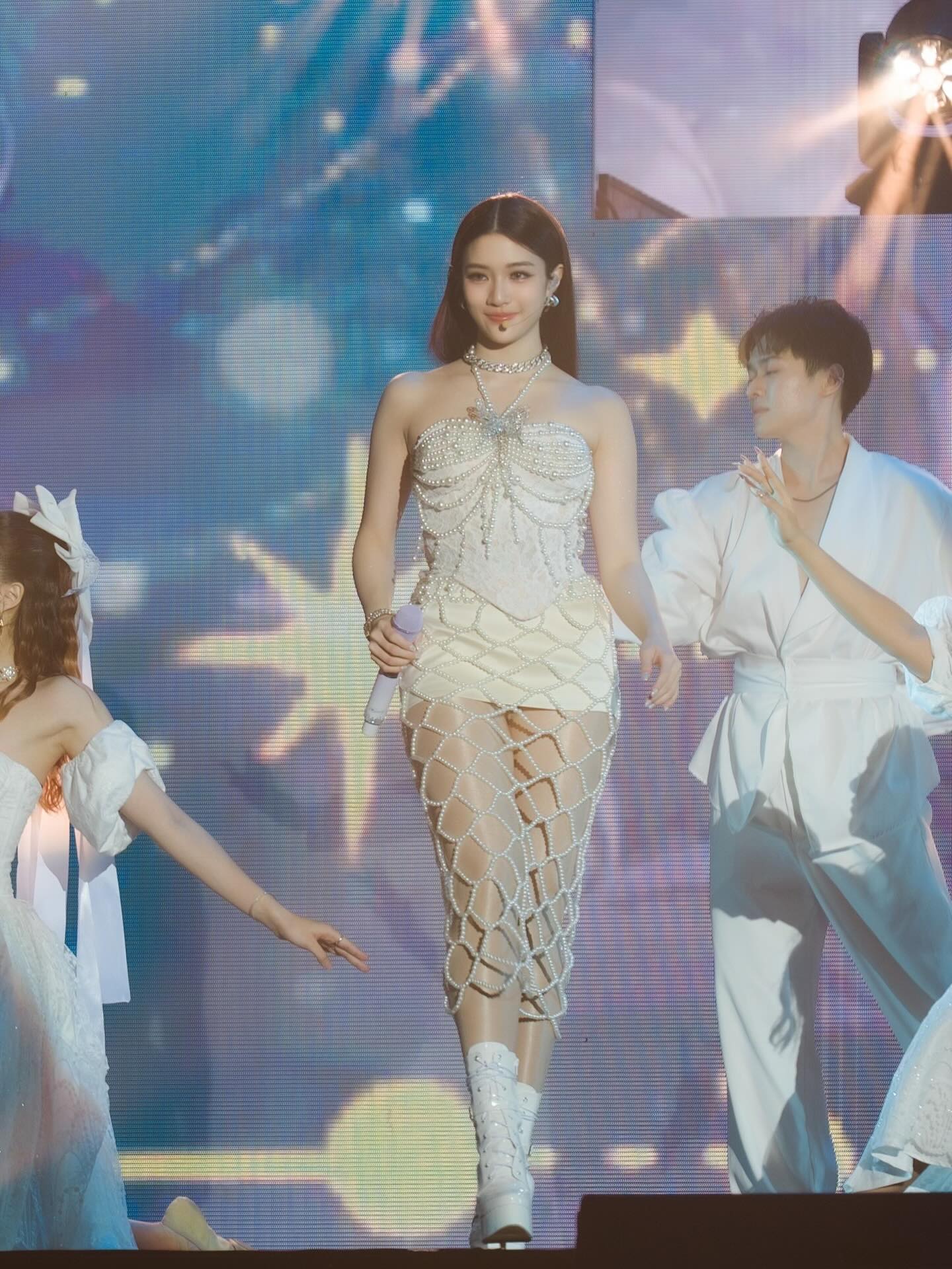 จินนี่ - ณัฐณิชา ประทีปนาฏศิริ