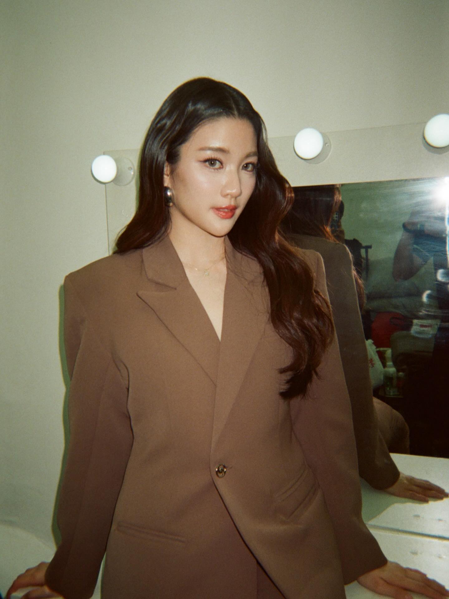 จินนี่ - ณัฐณิชา ประทีปนาฏศิริ