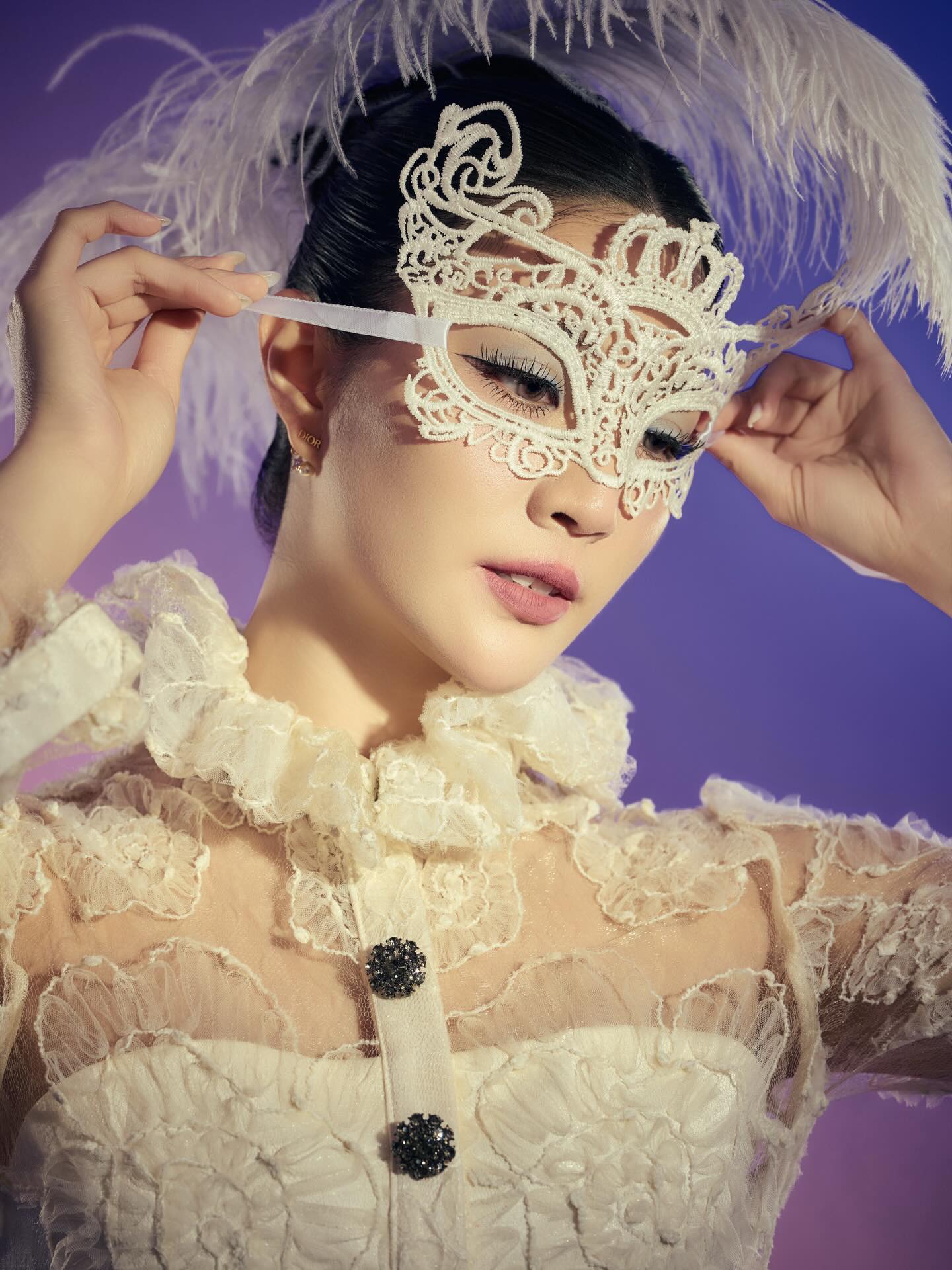 จินนี่ - ณัฐณิชา ประทีปนาฏศิริ