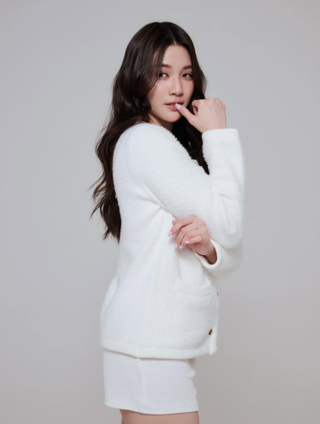 จินนี่ - ณัฐณิชา ประทีปนาฏศิริ