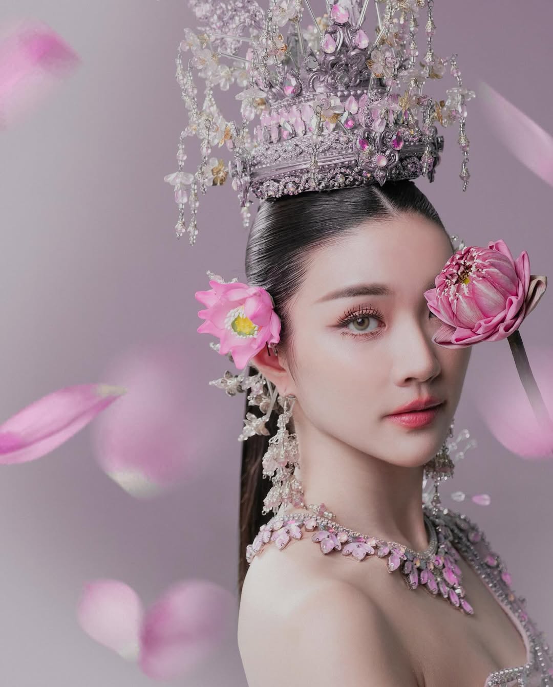 จินนี่ - ณัฐณิชา ประทีปนาฏศิริ