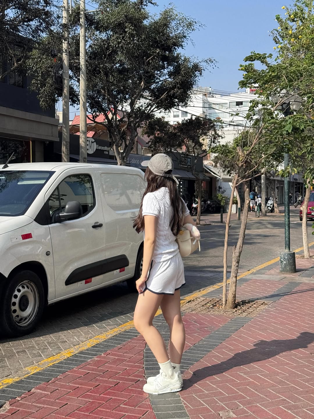 จินนี่ - ณัฐณิชา ประทีปนาฏศิริ