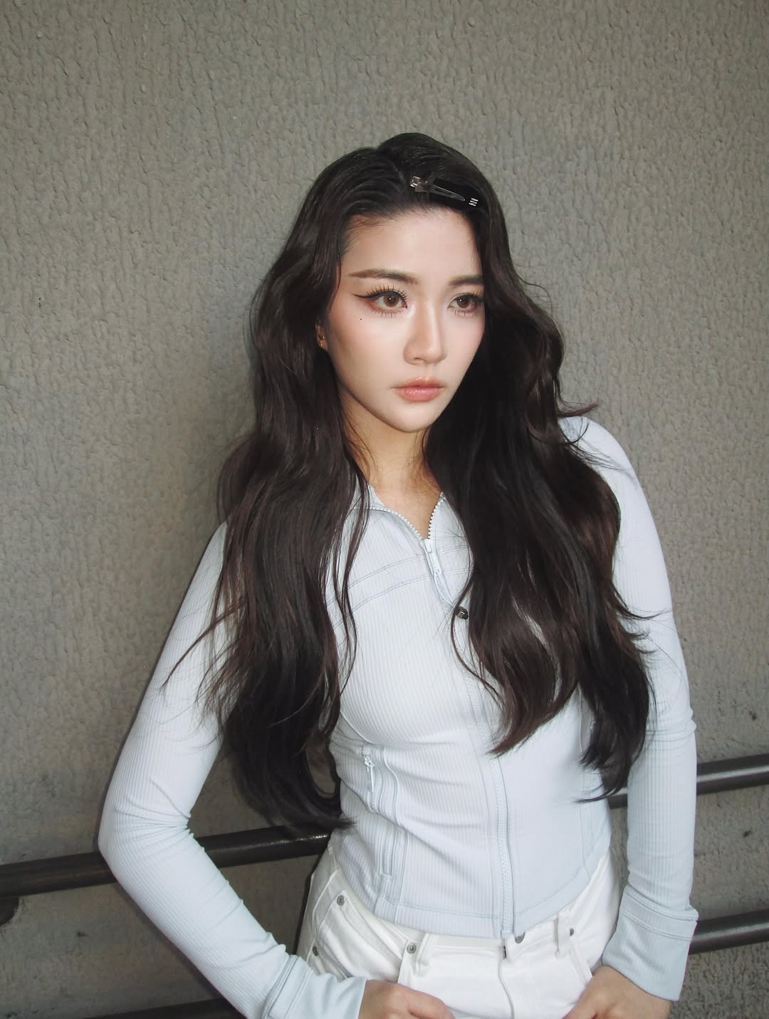 จินนี่ - ณัฐณิชา ประทีปนาฏศิริ