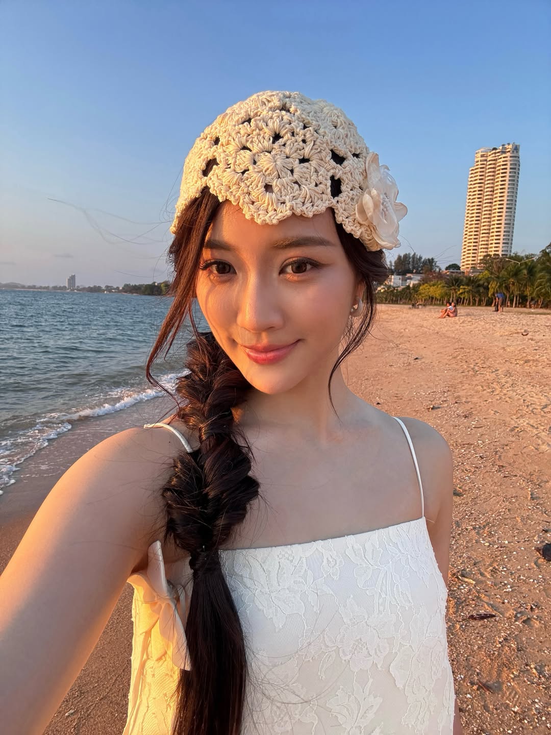 จินนี่ - ณัฐณิชา ประทีปนาฏศิริ
