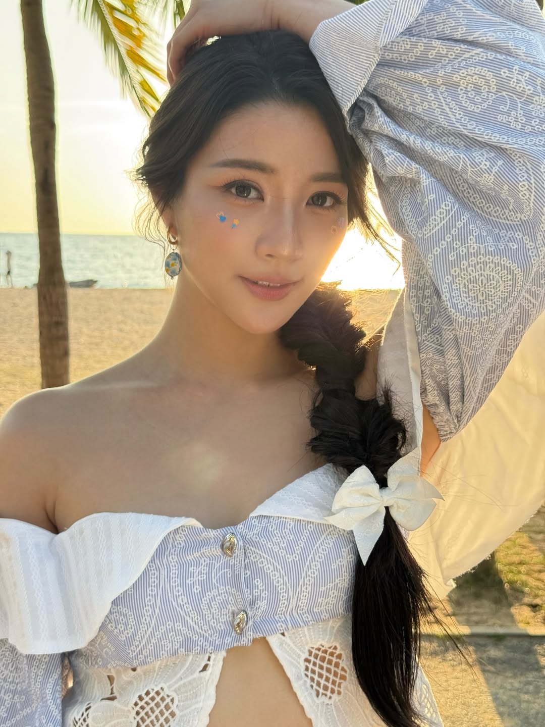 จินนี่ - ณัฐณิชา ประทีปนาฏศิริ