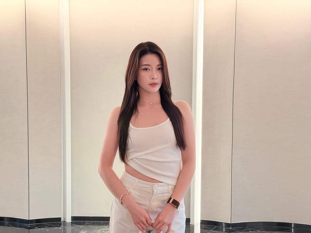 จินนี่ - ณัฐณิชา ประทีปนาฏศิริ