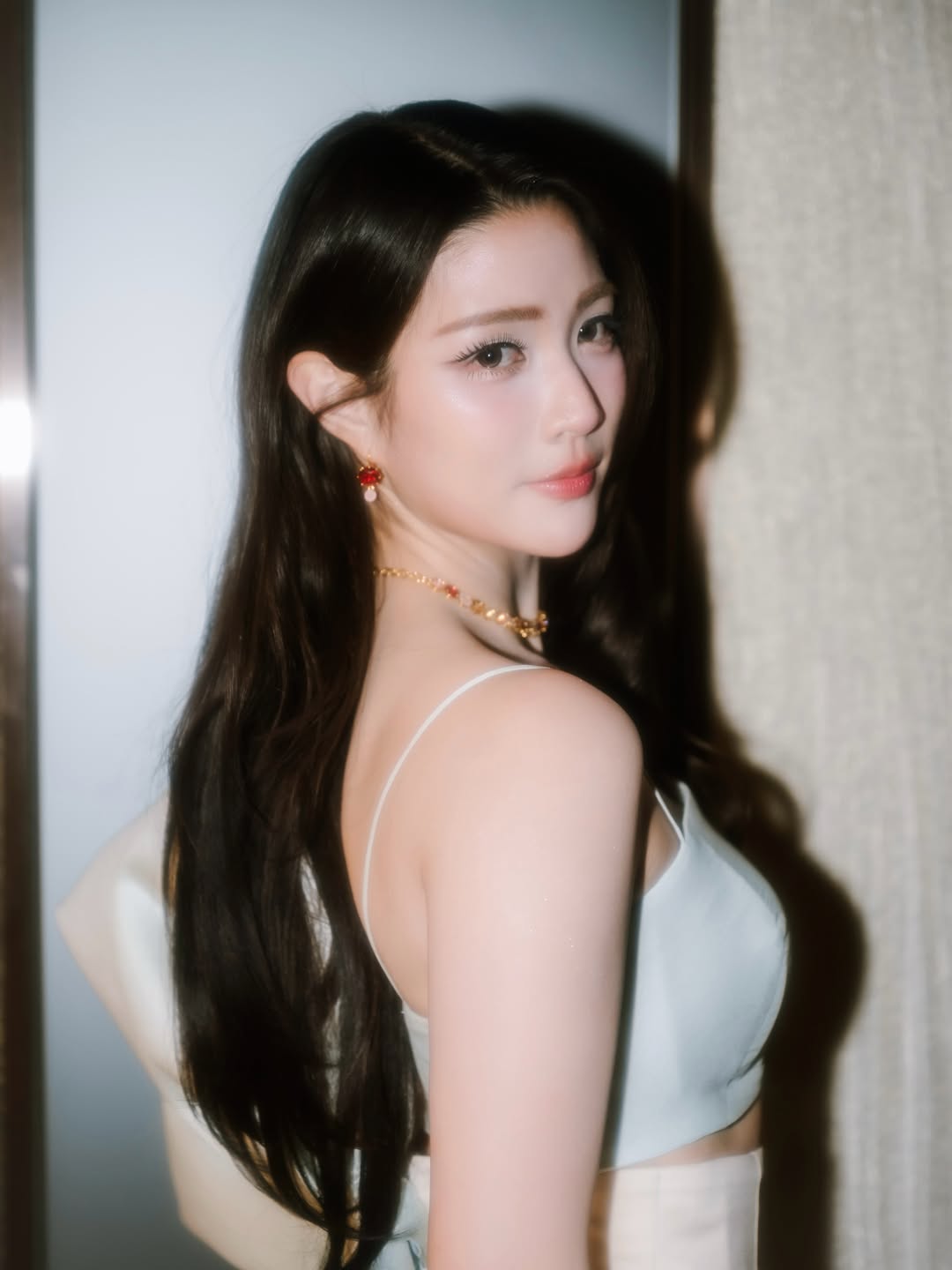 จินนี่ - ณัฐณิชา ประทีปนาฏศิริ