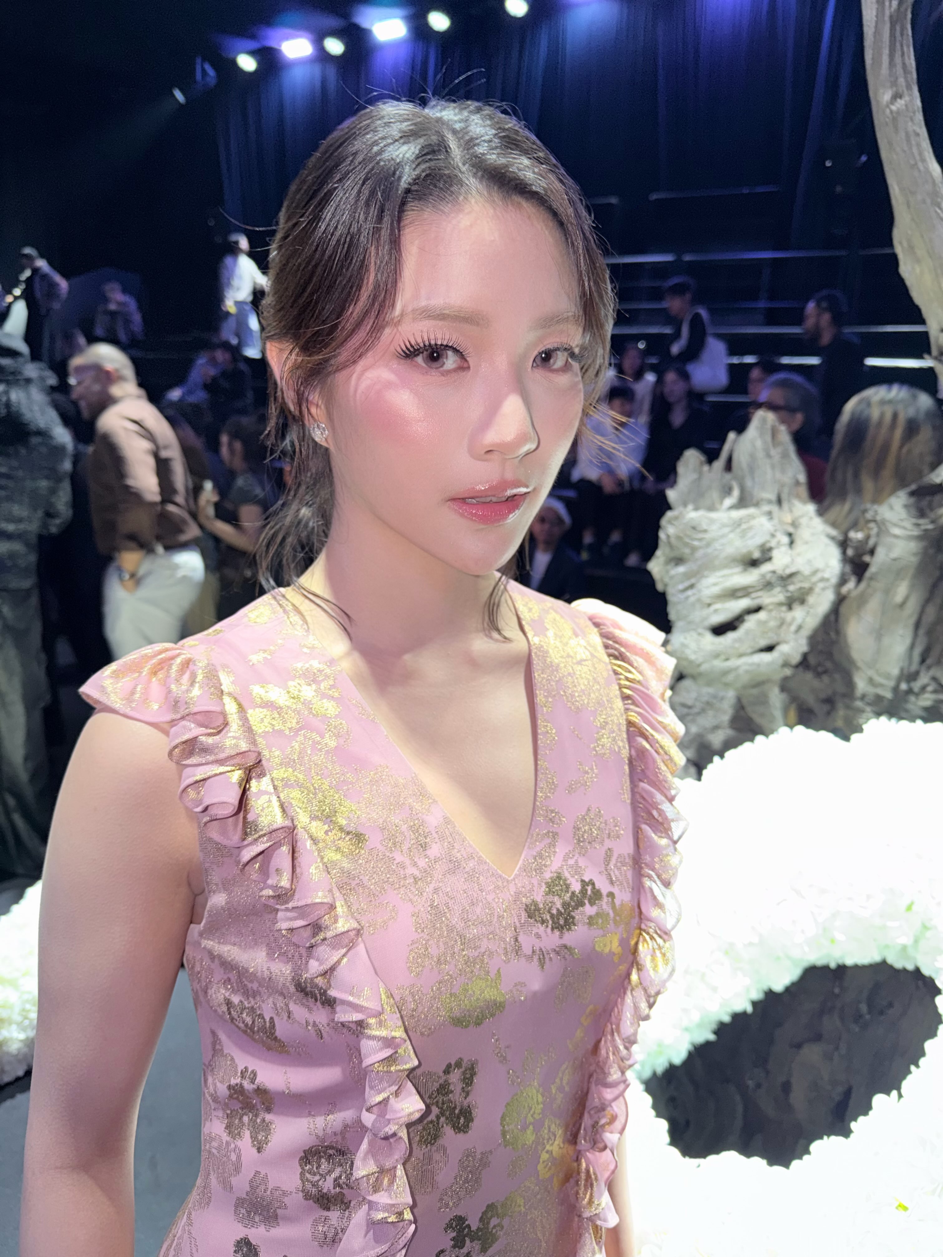 จินนี่ - ณัฐณิชา ประทีปนาฏศิริ
