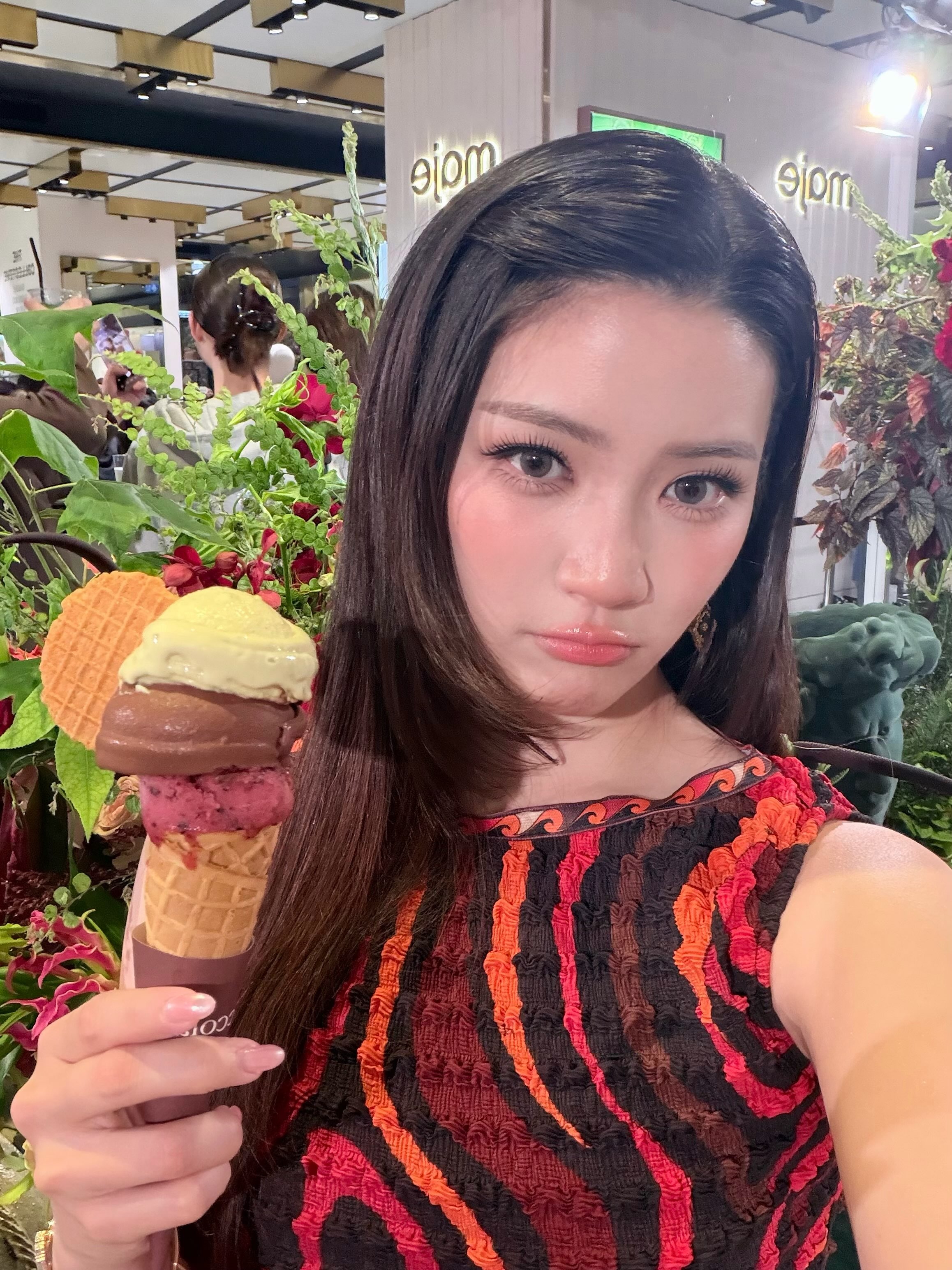 จินนี่ - ณัฐณิชา ประทีปนาฏศิริ