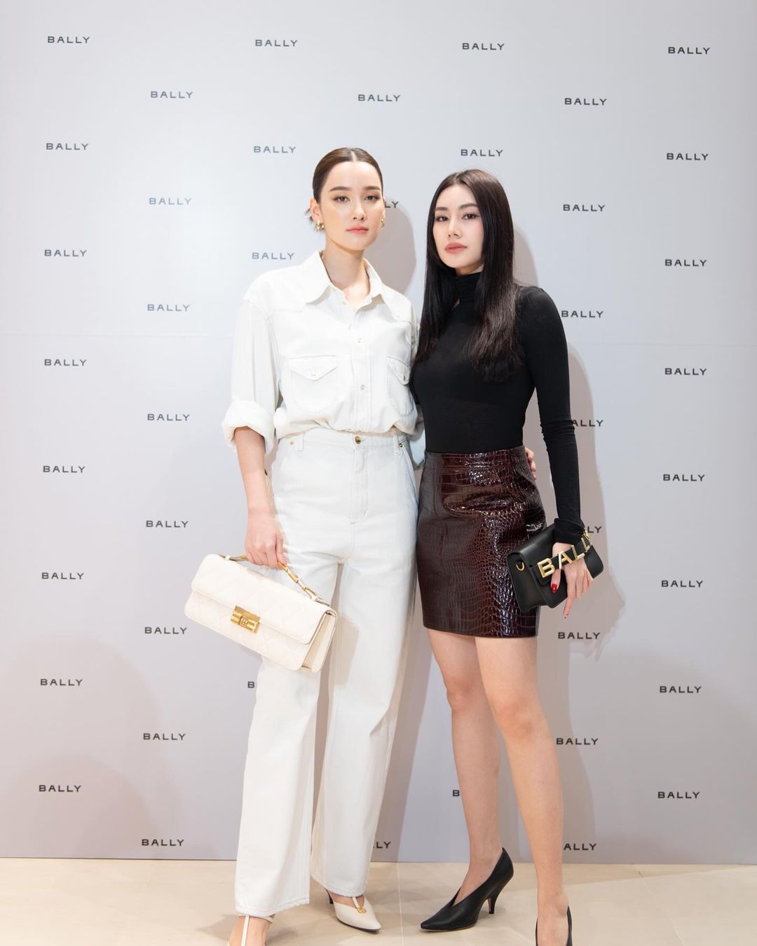 ดาว - พิมพ์ทอง วชิราคม