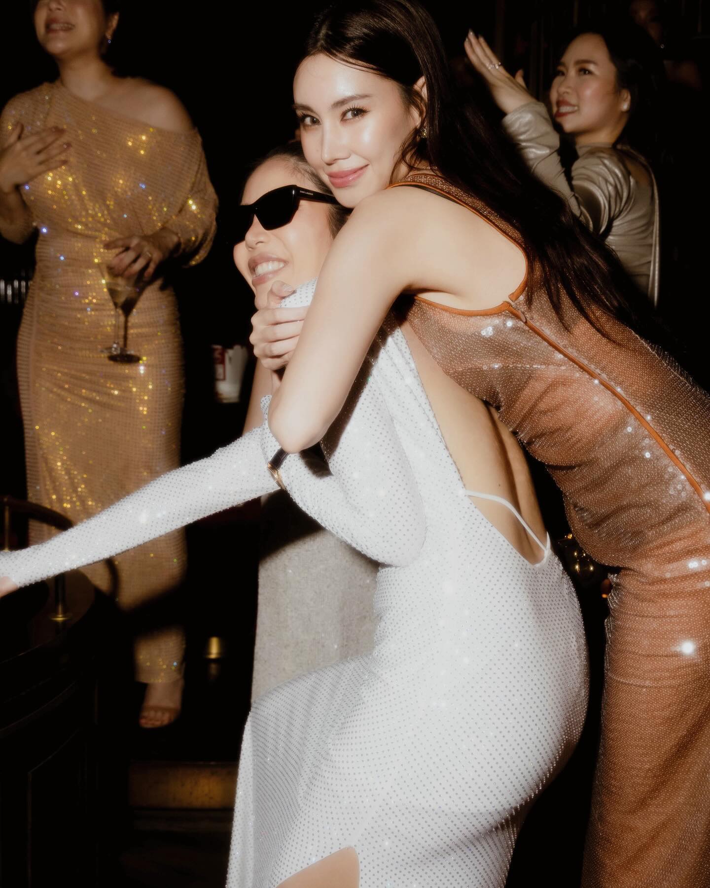 ดาว - พิมพ์ทอง วชิราคม