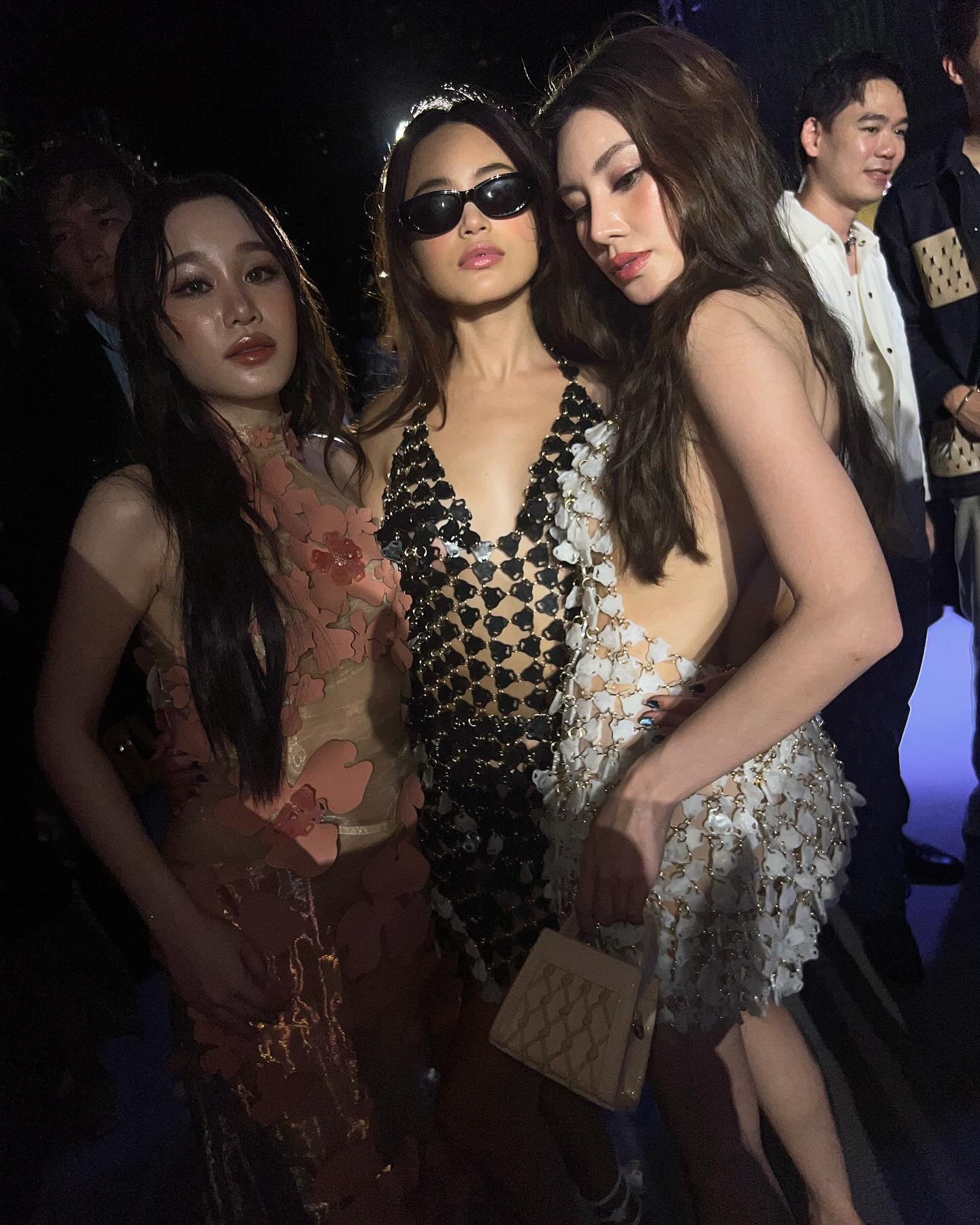 ดาว - พิมพ์ทอง วชิราคม