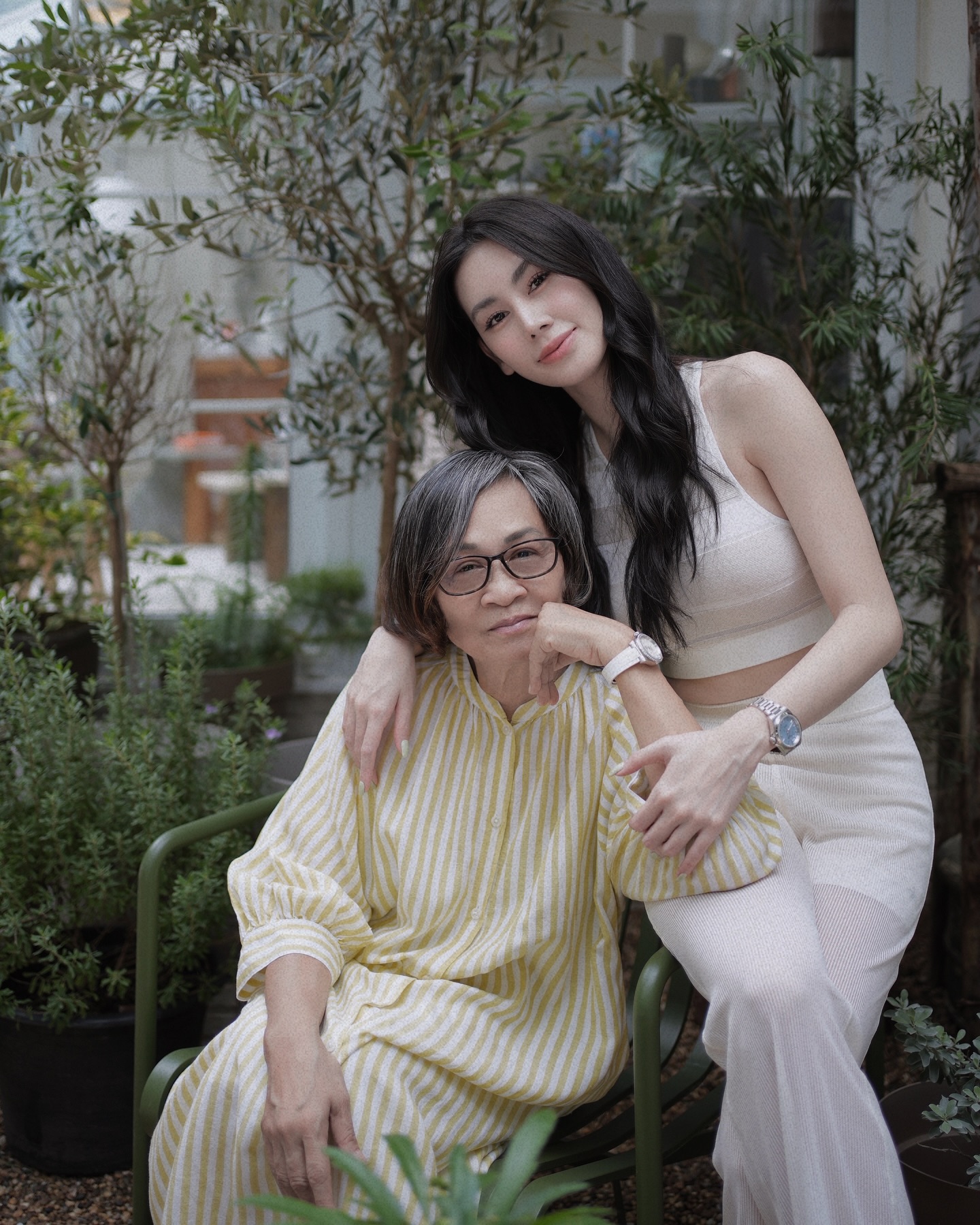 ดาว - พิมพ์ทอง วชิราคม