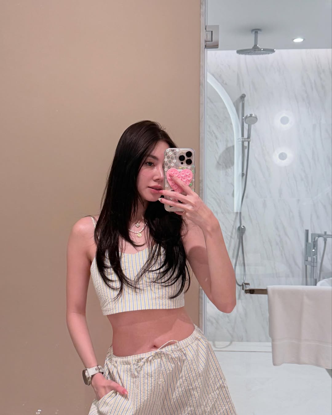 ดาว - พิมพ์ทอง วชิราคม