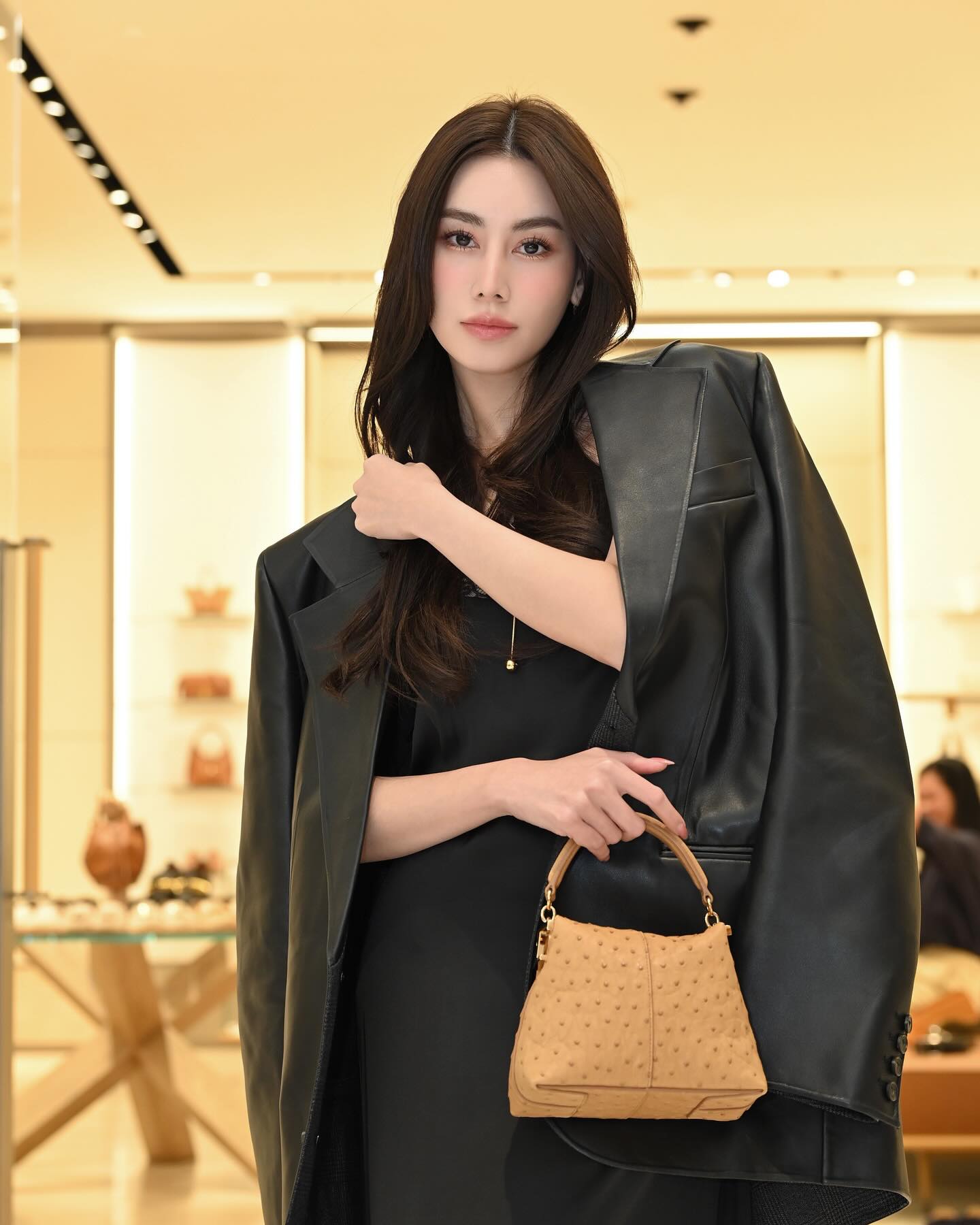 ดาว - พิมพ์ทอง วชิราคม