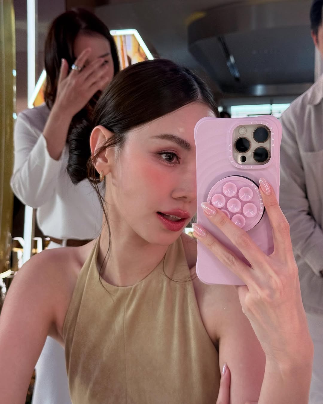 ดาว - พิมพ์ทอง วชิราคม