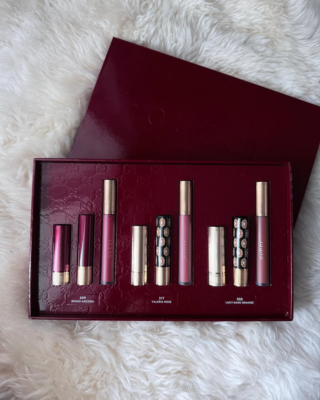 ดาว - พิมพ์ทอง วชิราคม