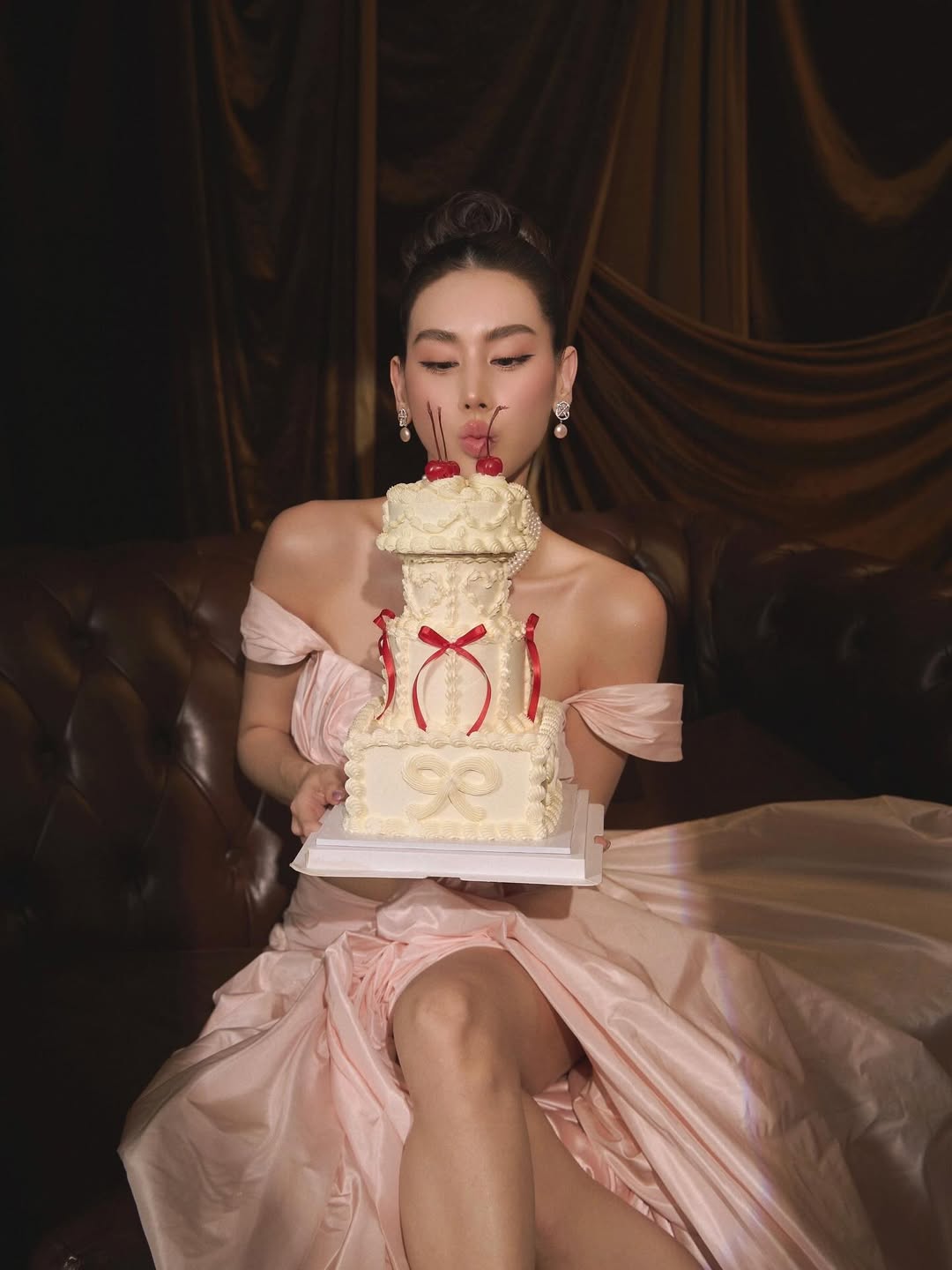ดาว - พิมพ์ทอง วชิราคม