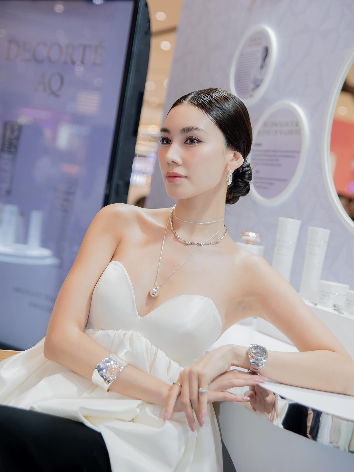 ดาว - พิมพ์ทอง วชิราคม