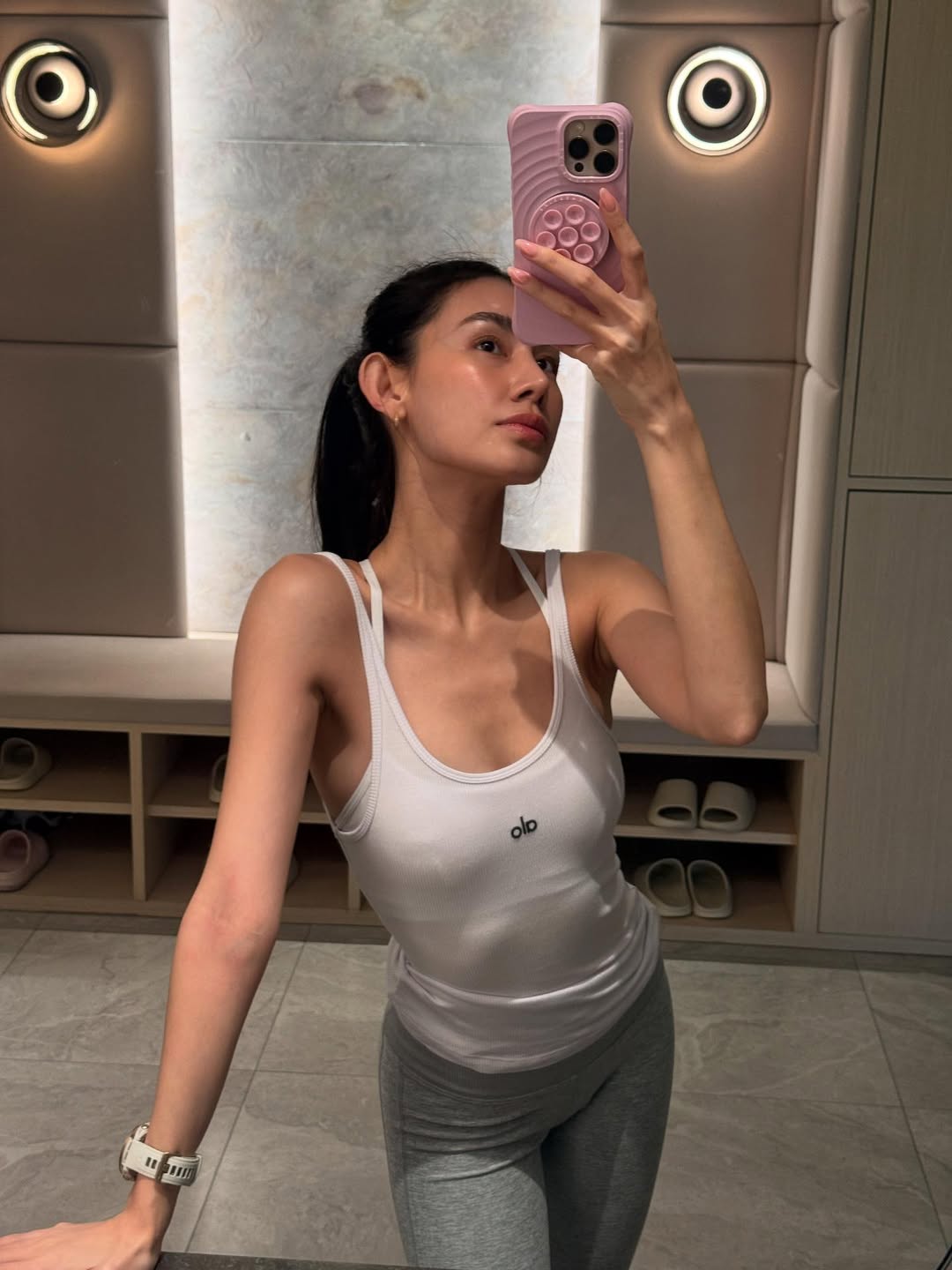 ดาว - พิมพ์ทอง วชิราคม