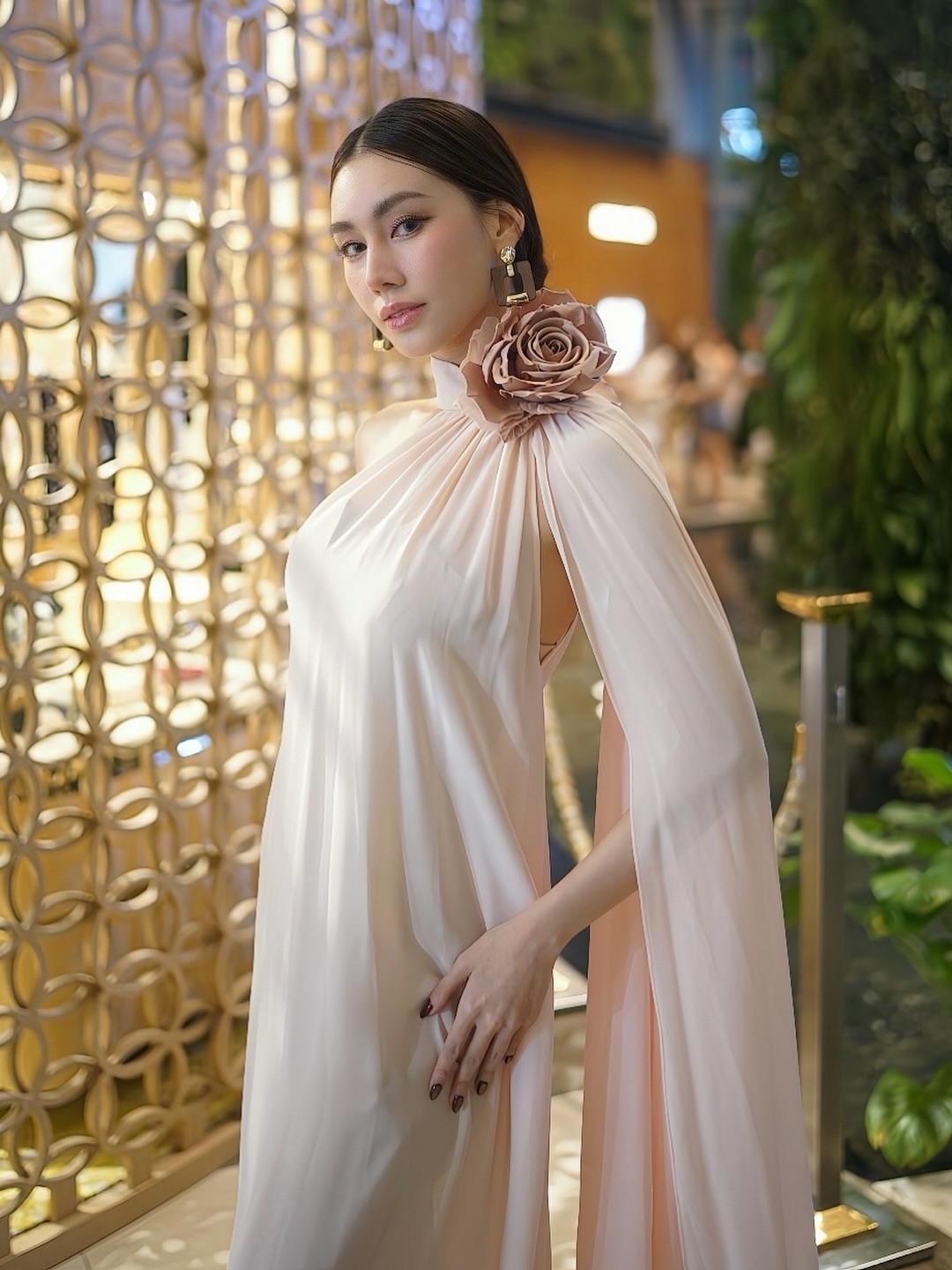 ดาว - พิมพ์ทอง วชิราคม