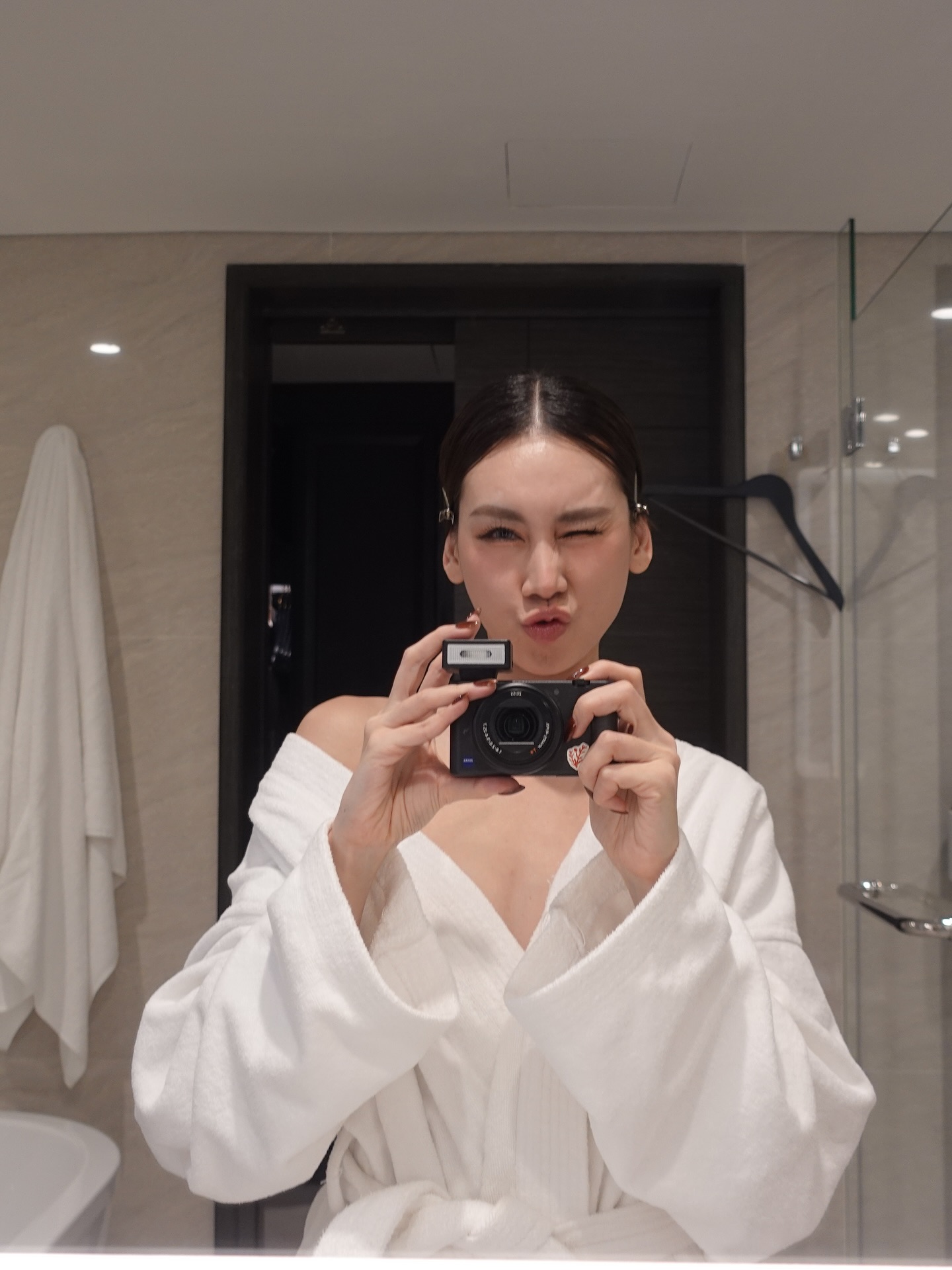 ดาว - พิมพ์ทอง วชิราคม