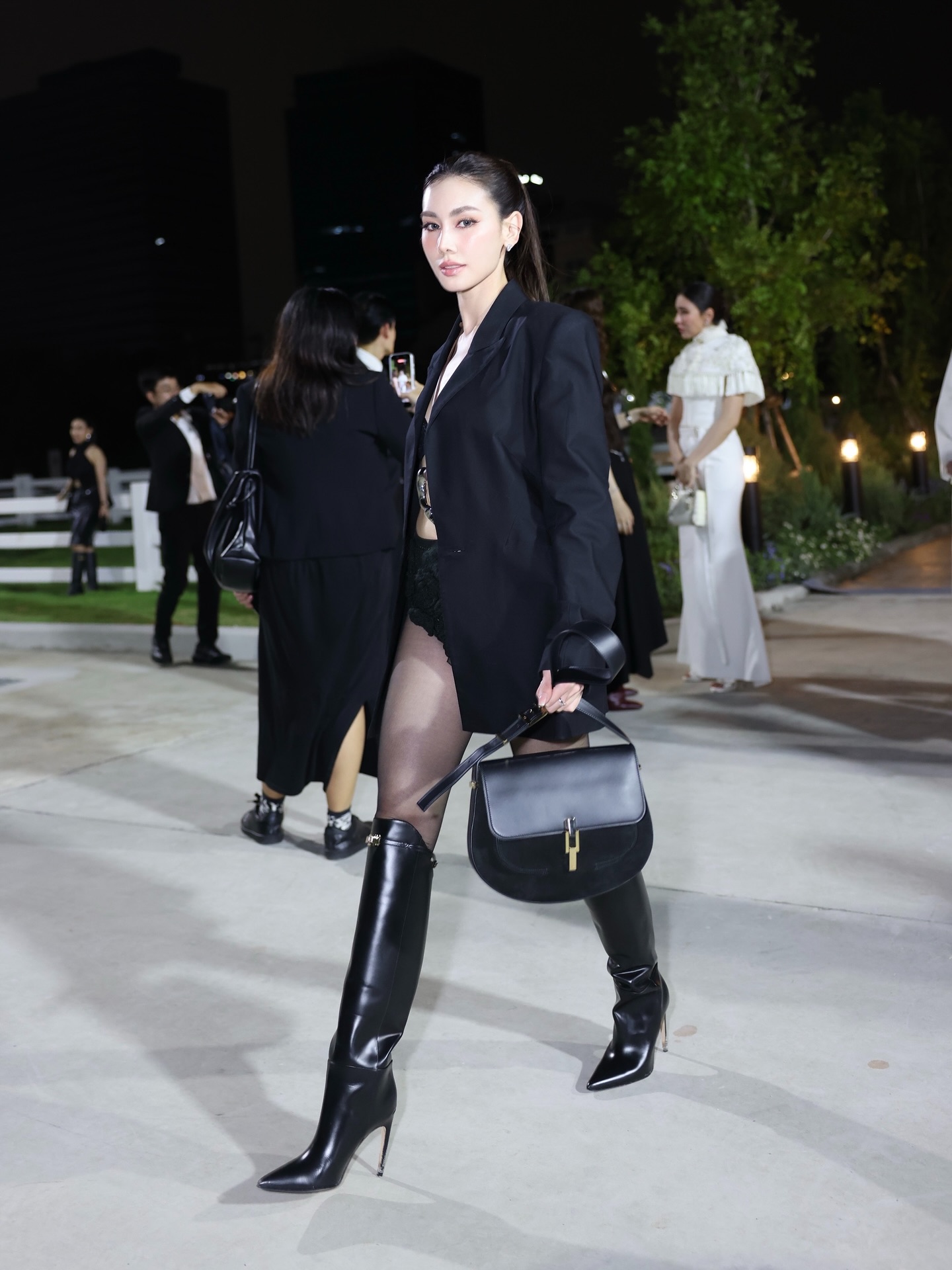 ดาว - พิมพ์ทอง วชิราคม