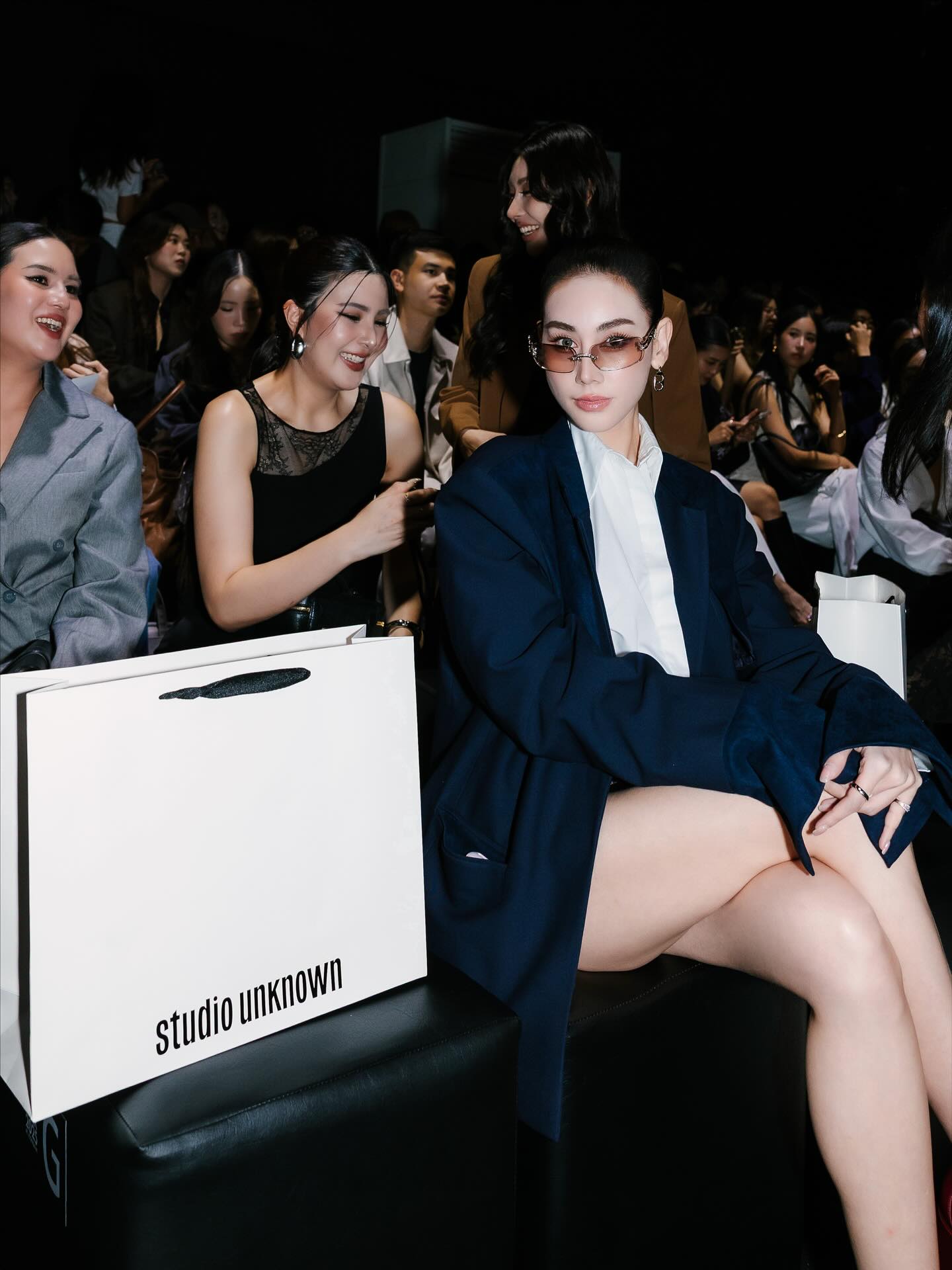 ดาว - พิมพ์ทอง วชิราคม