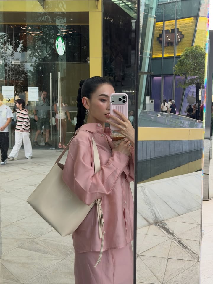 ดาว - พิมพ์ทอง วชิราคม