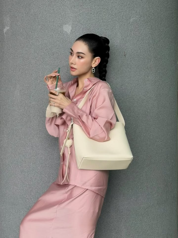 ดาว - พิมพ์ทอง วชิราคม