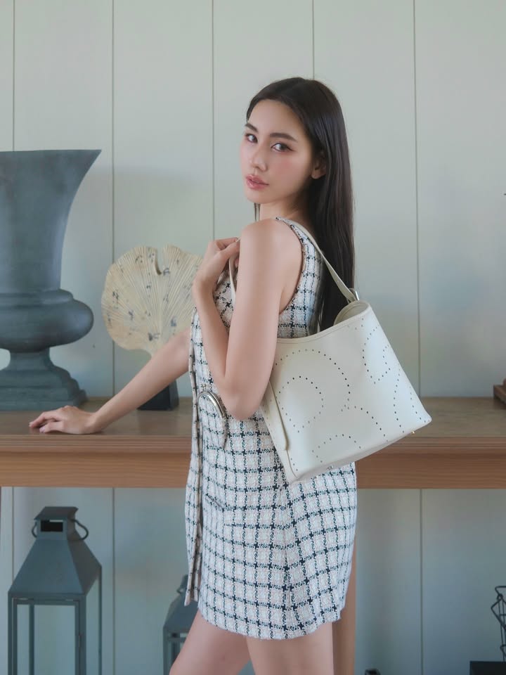 ดาว - พิมพ์ทอง วชิราคม