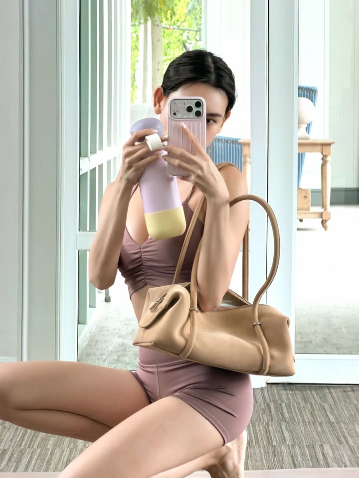 ดาว - พิมพ์ทอง วชิราคม