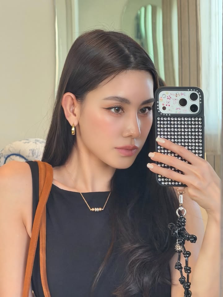 ดาว - พิมพ์ทอง วชิราคม