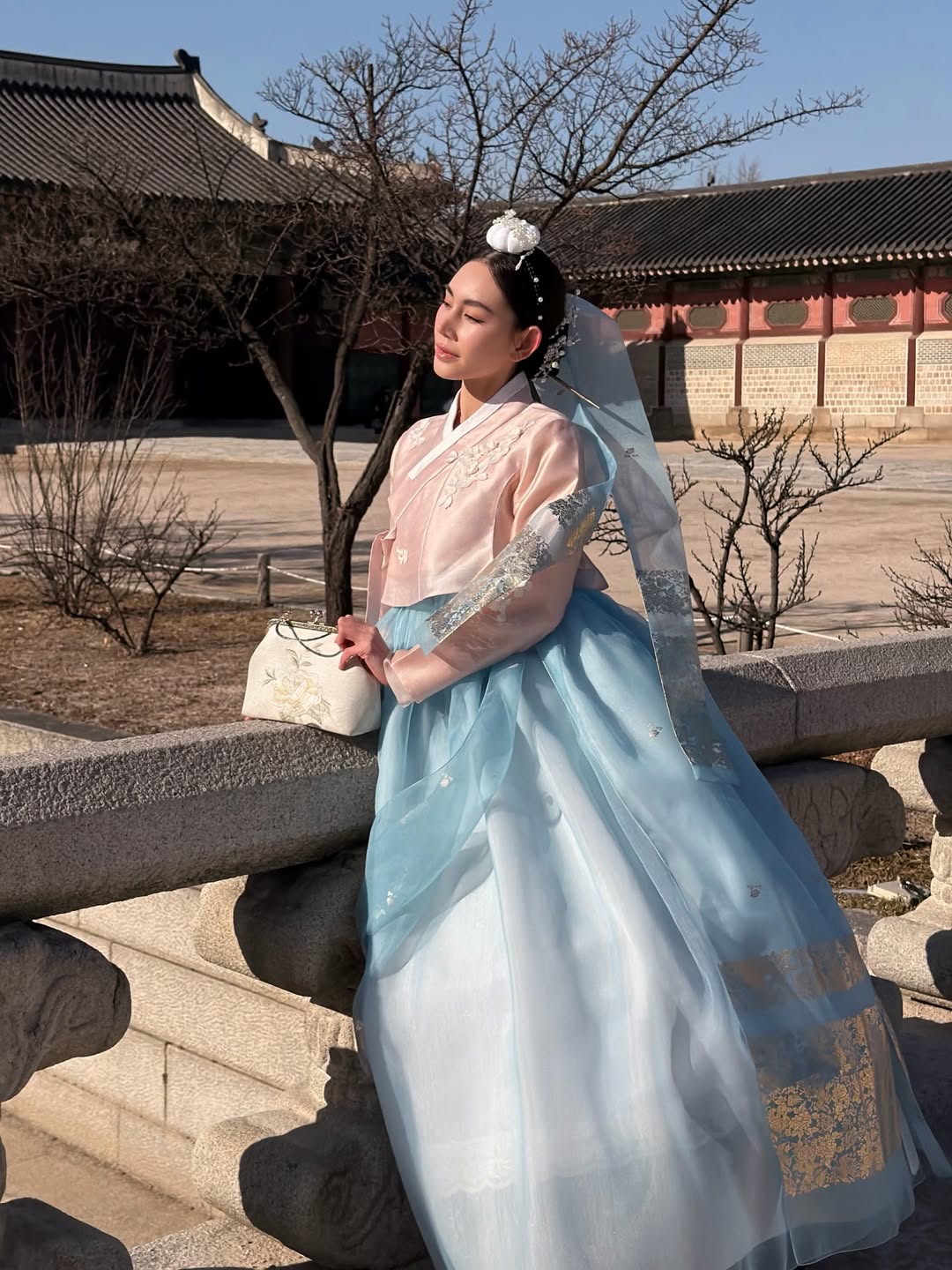 ดาว - พิมพ์ทอง วชิราคม