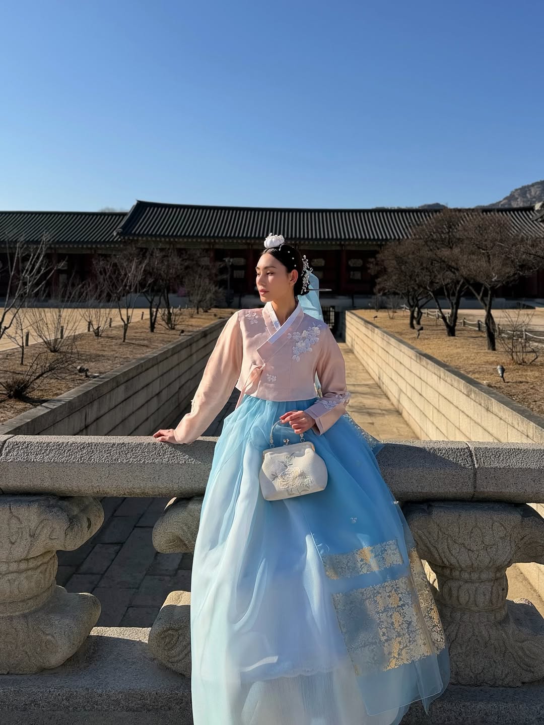 ดาว - พิมพ์ทอง วชิราคม