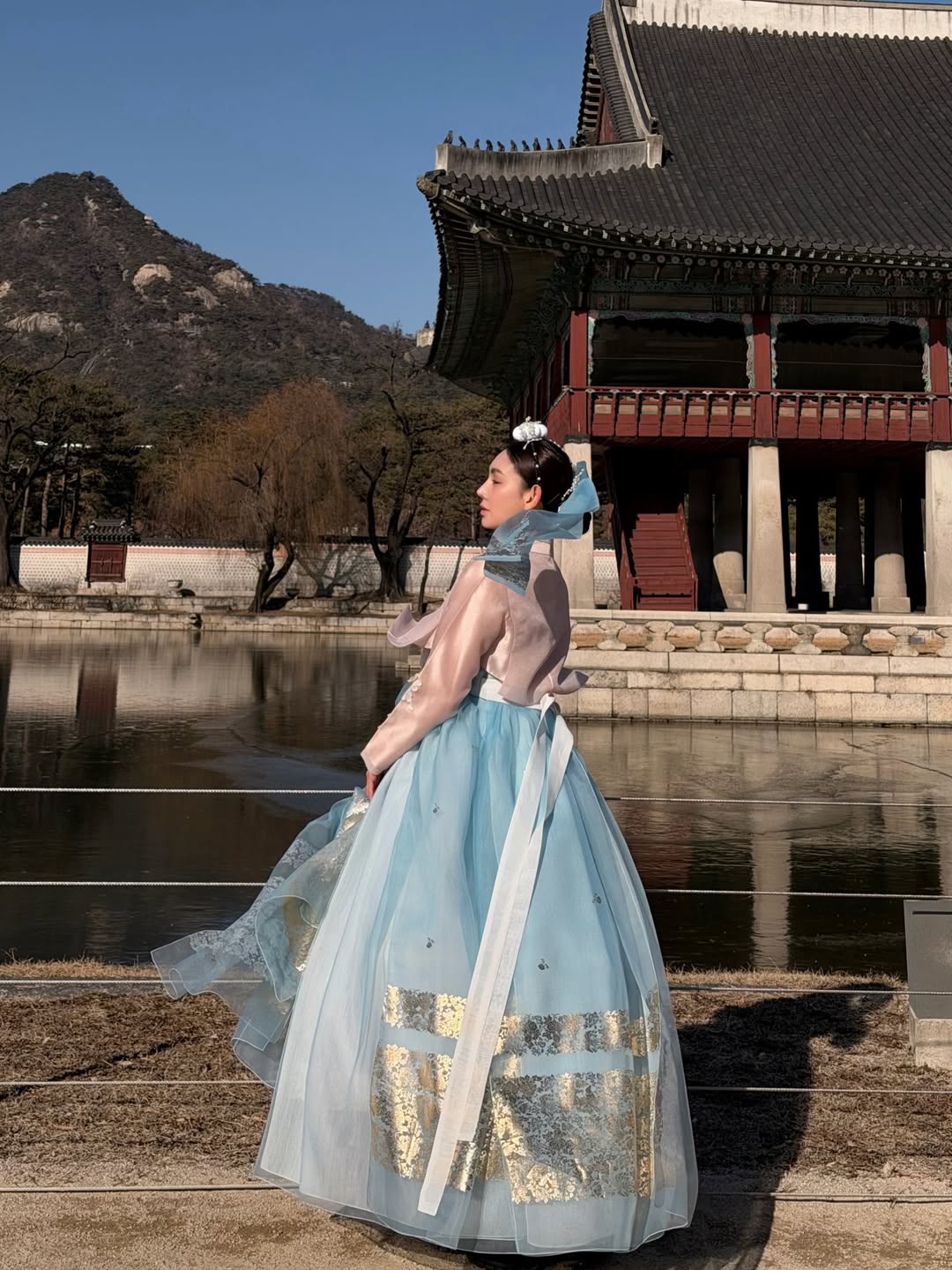 ดาว - พิมพ์ทอง วชิราคม