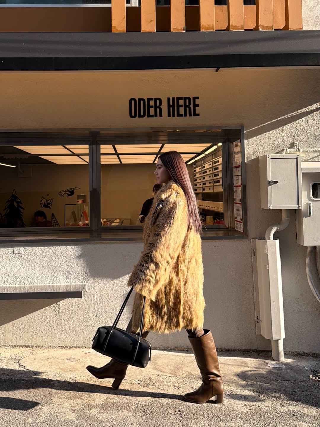 ดาว - พิมพ์ทอง วชิราคม