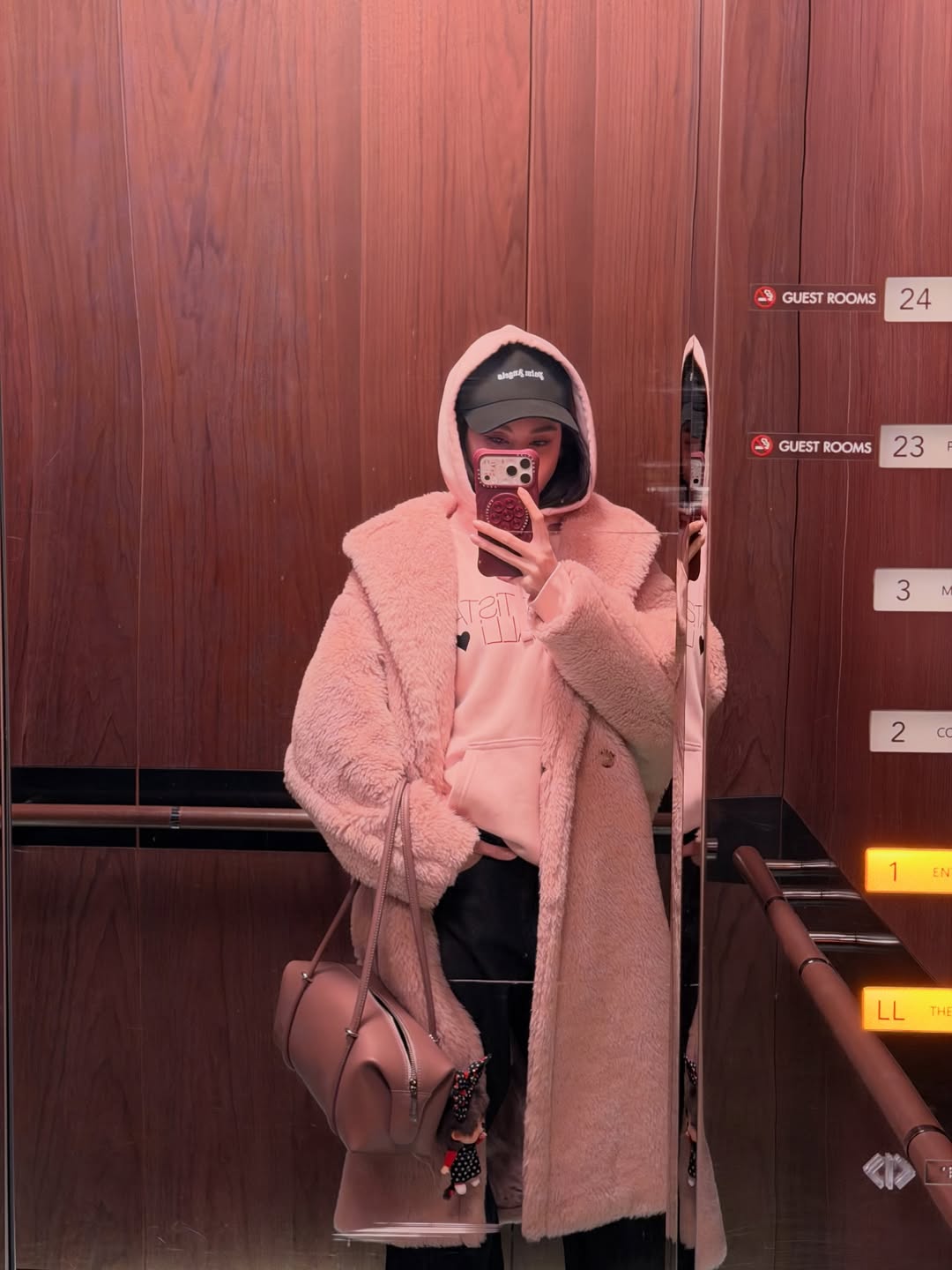 ดาว - พิมพ์ทอง วชิราคม